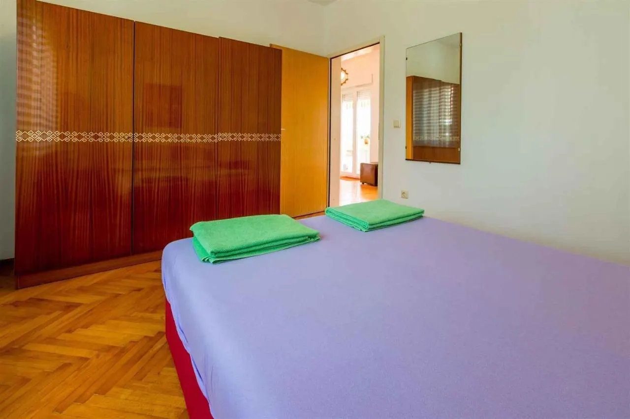 Two-Bedroom Apartment In Crikvenica XVI