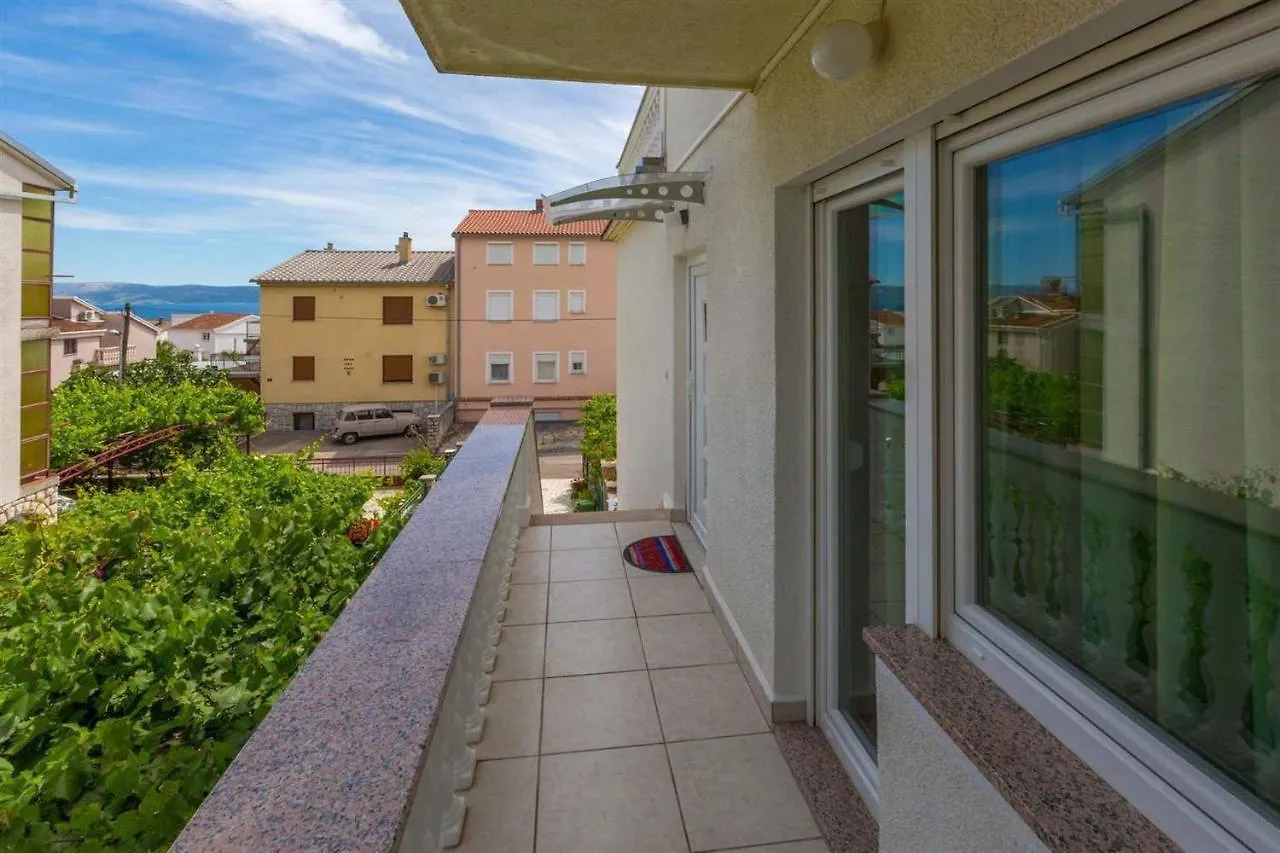 Two-Bedroom Apartment In Crikvenica XVI