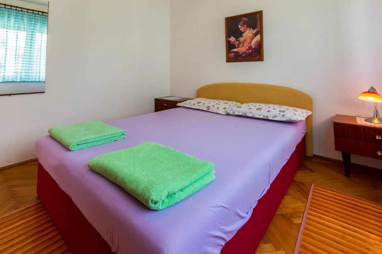 Two-Bedroom Apartment In Crikvenica XVI